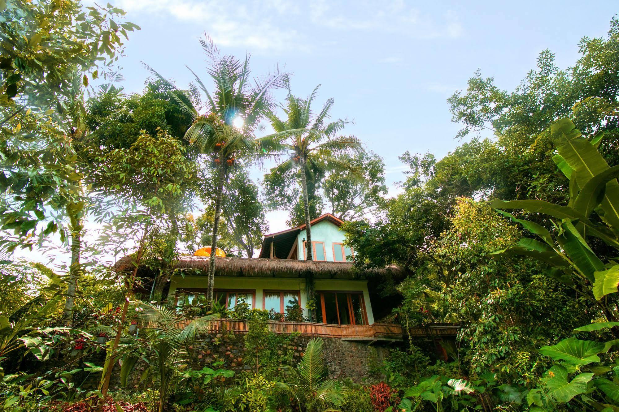 Indo Rumah Zengarden Булеленг Экстерьер фото