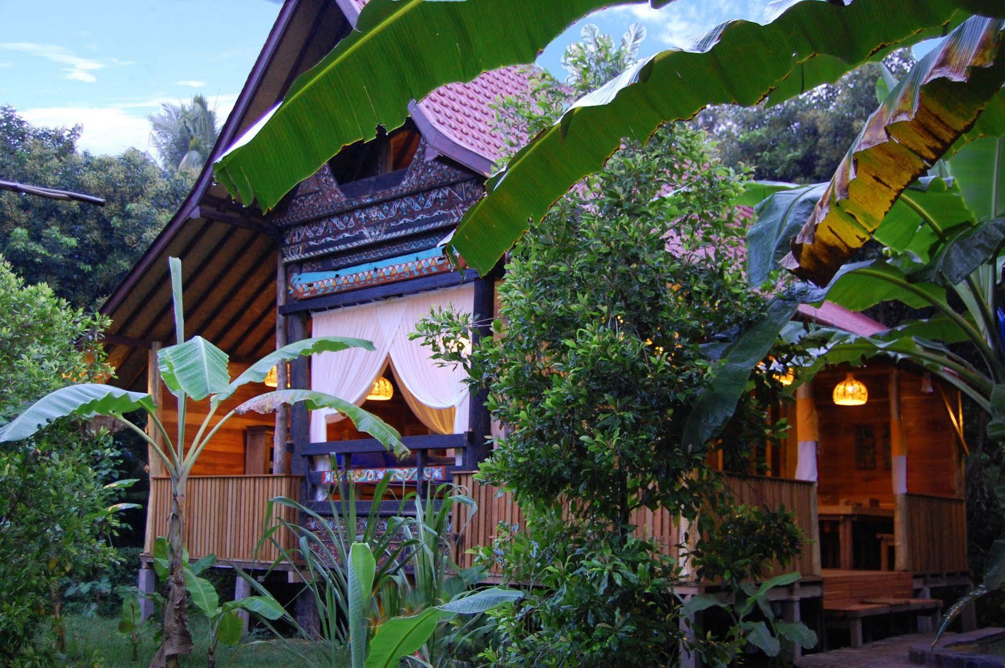 Indo Rumah Zengarden Булеленг Экстерьер фото